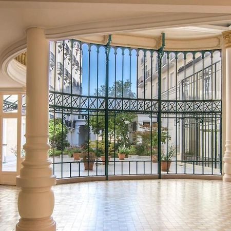 L Incomparable - International Palace Vichy Exterior photo
